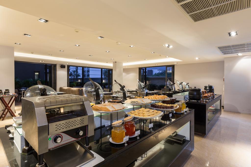 The Charm Resort Phuket - Sha Certified Ngoại thất bức ảnh