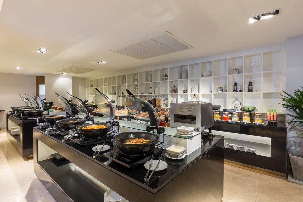 The Charm Resort Phuket - Sha Certified Ngoại thất bức ảnh