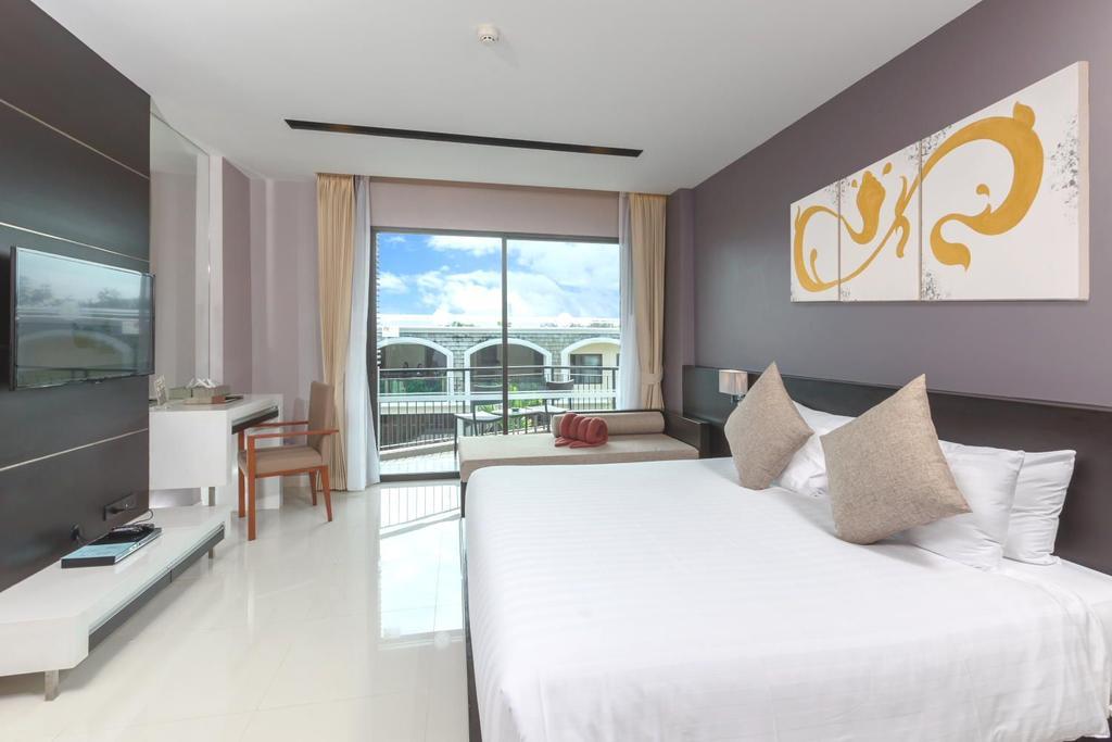 The Charm Resort Phuket - Sha Certified Ngoại thất bức ảnh