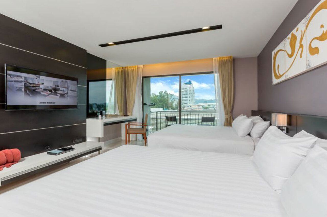 The Charm Resort Phuket - Sha Certified Ngoại thất bức ảnh